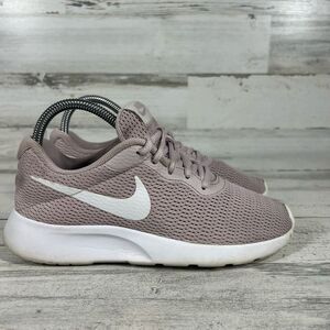 Nike‎ Womens Tanjun 812655-605 Pink Running Shoes Sneakers Size US 6.5